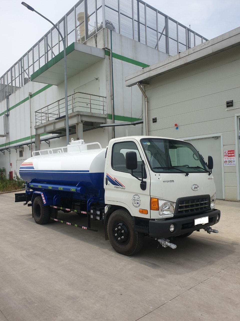 Cho thuê xe bồn, xe tec chở nước sinh hoạt giá rẻ tại Bắc Ninh
