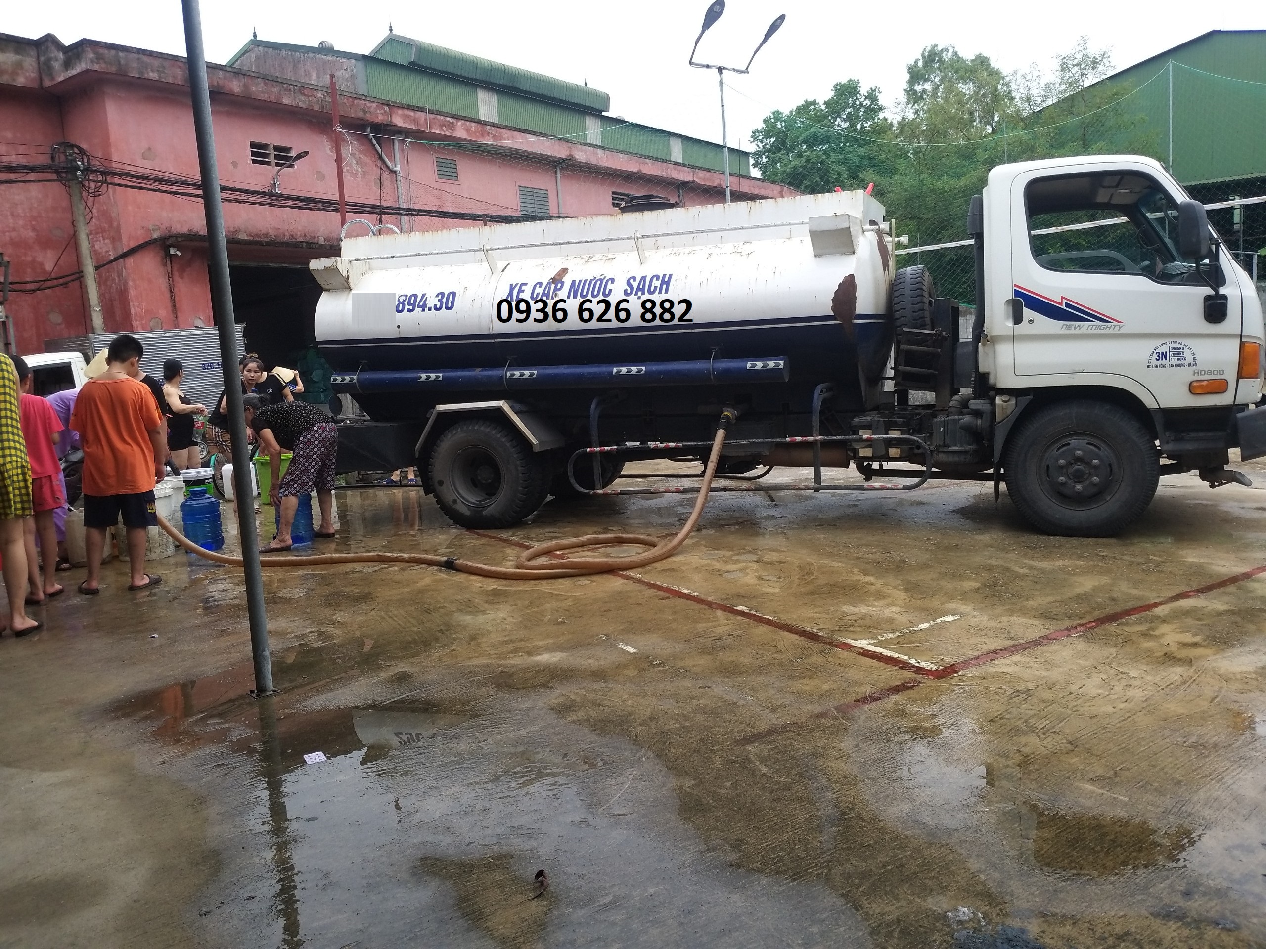 Dịch vụ cho thuê xe bồn chở nước sạch sinh hoạt tại TP Hồ Chí Minh
